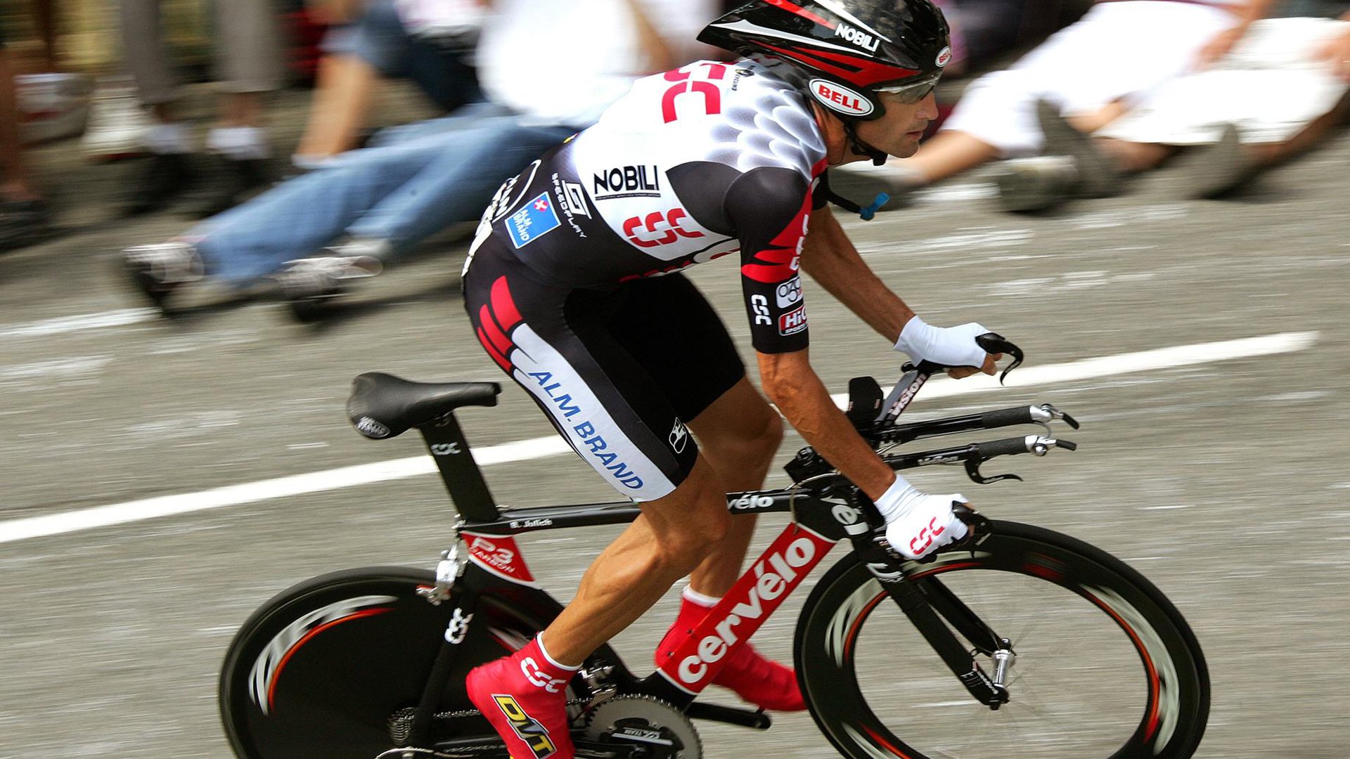 英格兰骑手本·哈里斯在巴黎奥运会障碍赛中获得第九名，创造个人最佳成绩。